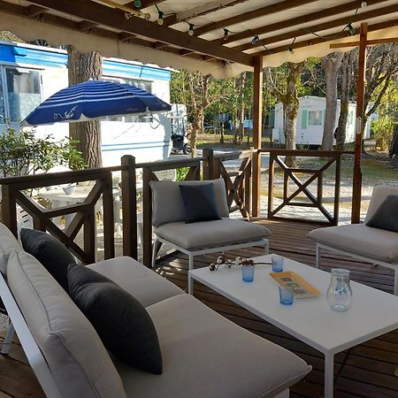 Mobilhome Les Volets Bleus Vaudreuille Bagian luar foto